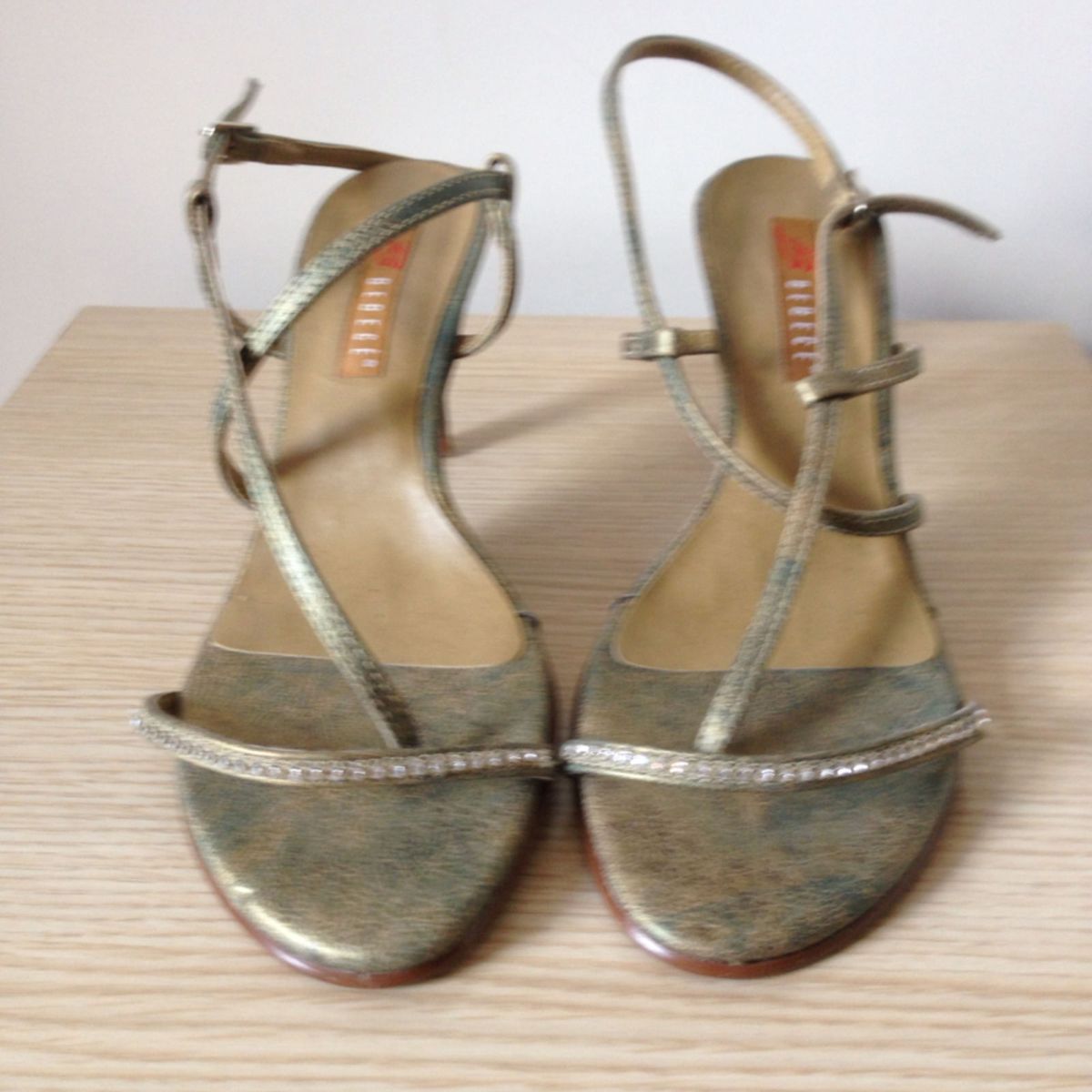 sandalia bebece verde militar