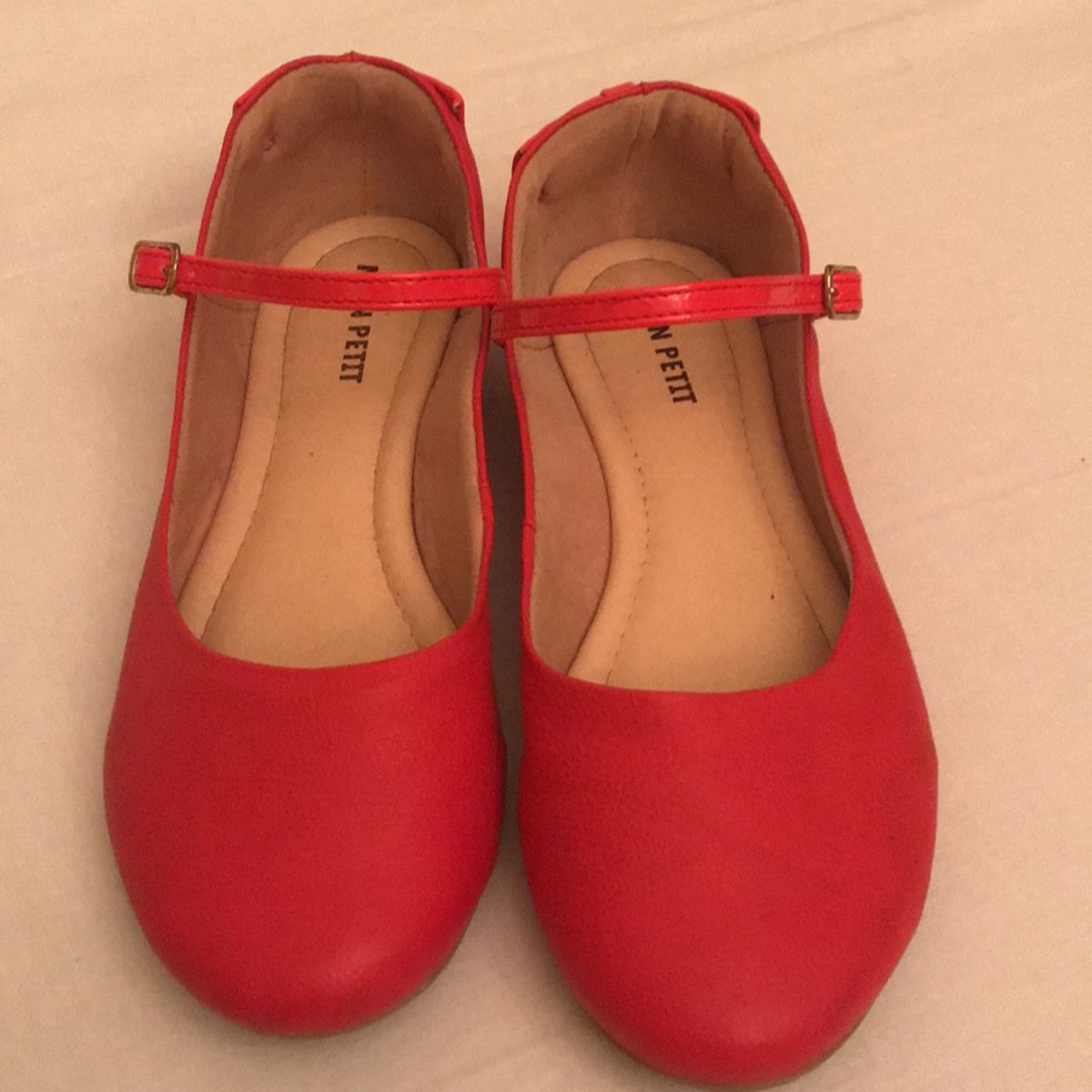 sapato vermelho infantil em promoção