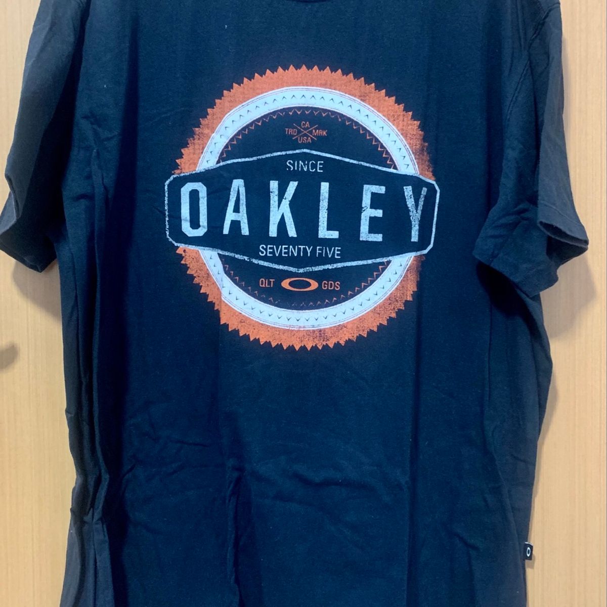 Camiseta Oakley Azul, Camiseta Feminina Oakley Usado 76612805, enjoei
