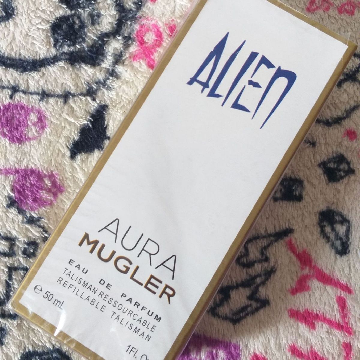 Alien aura online perfume