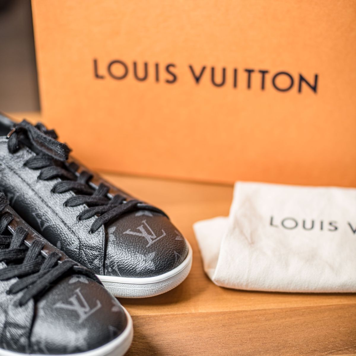 Tenis Louis Vuitton - Comprar em FehMultimarcas