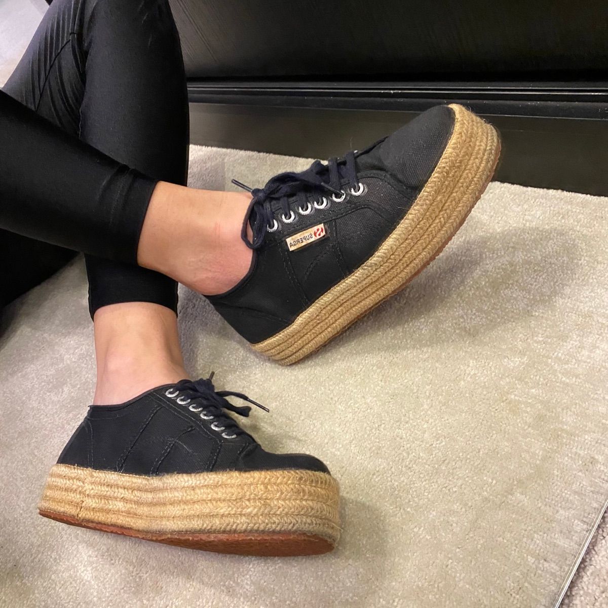 Superga 2024 preto plataforma