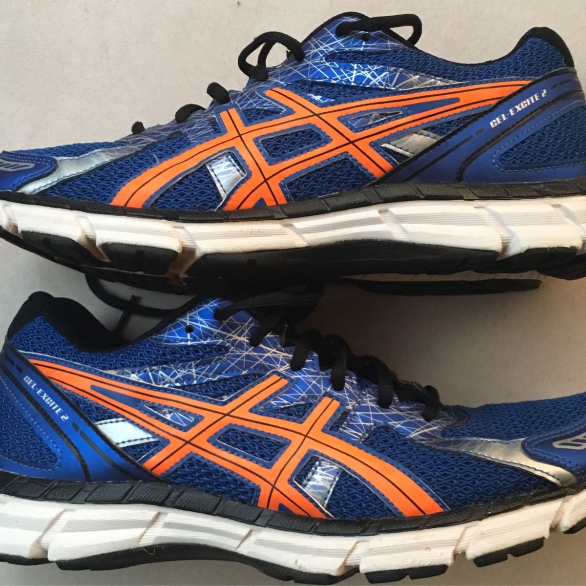 tenis asics gel excite 2