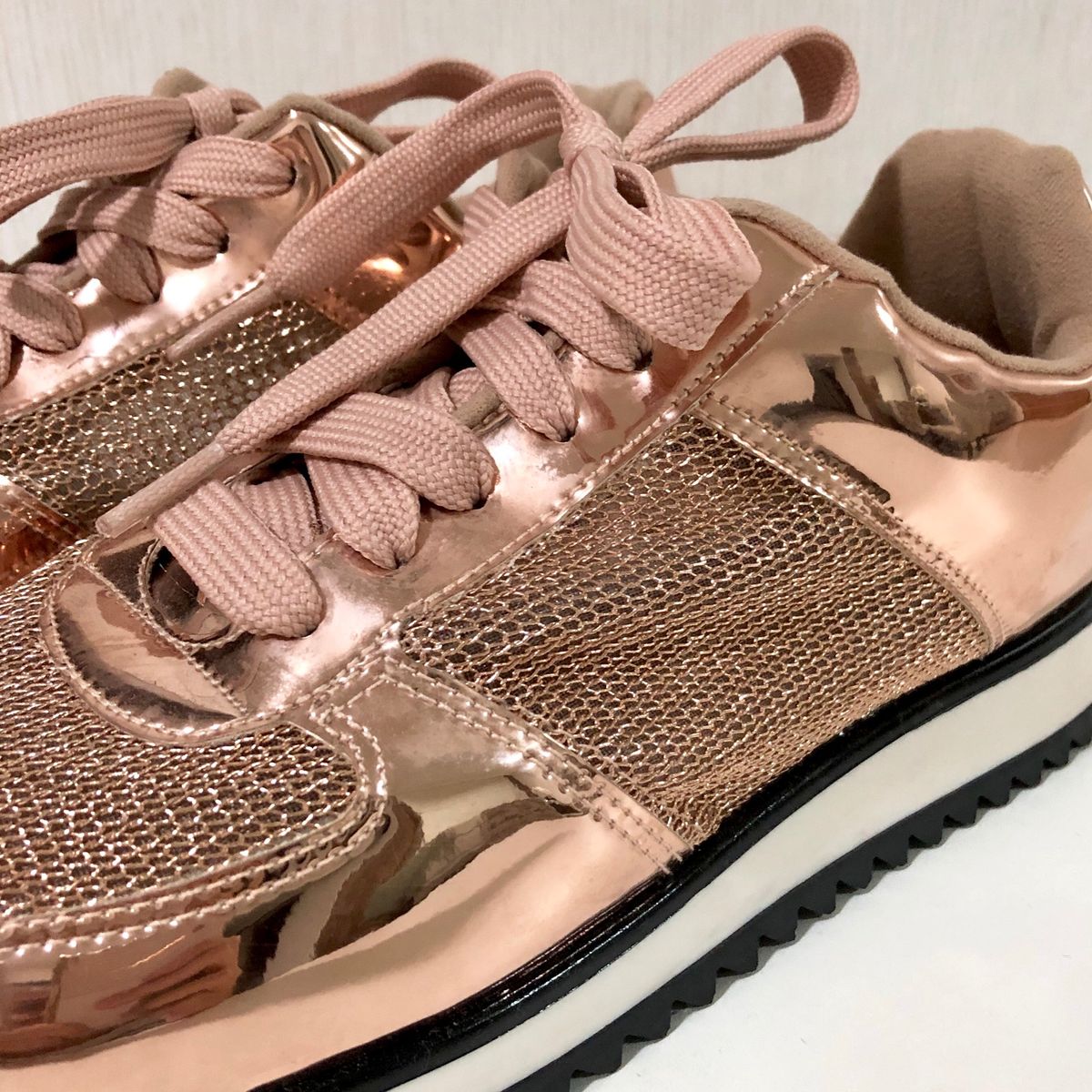 tenis rose gold feminino