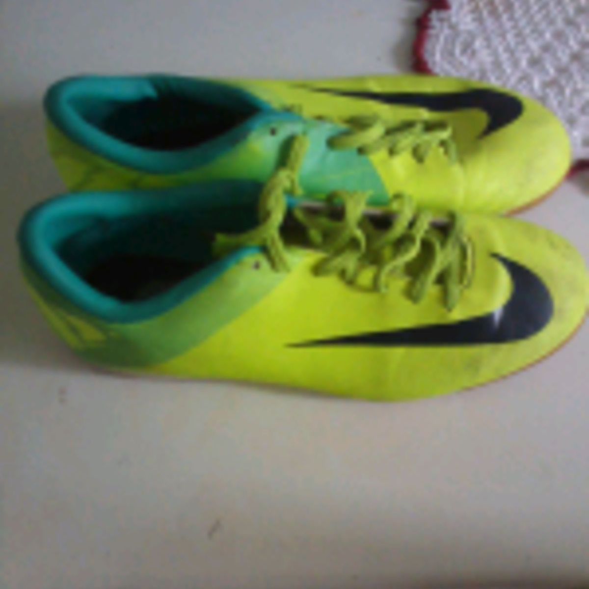 mercurial verde fluorescente