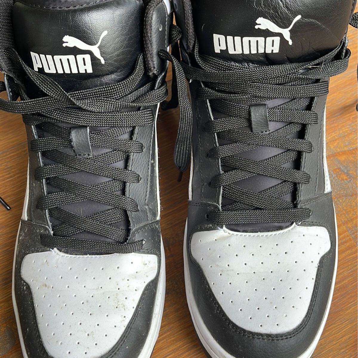 Tênis Botinha Puma Cano Alto Preto e Branco Tênis Feminino