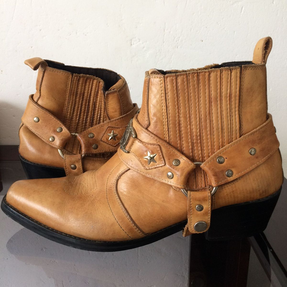 bota masculina de rodeio