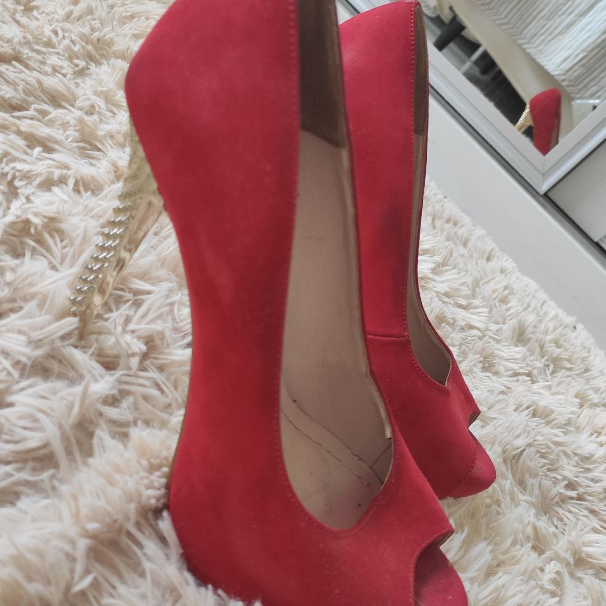 salto vermelho veludo