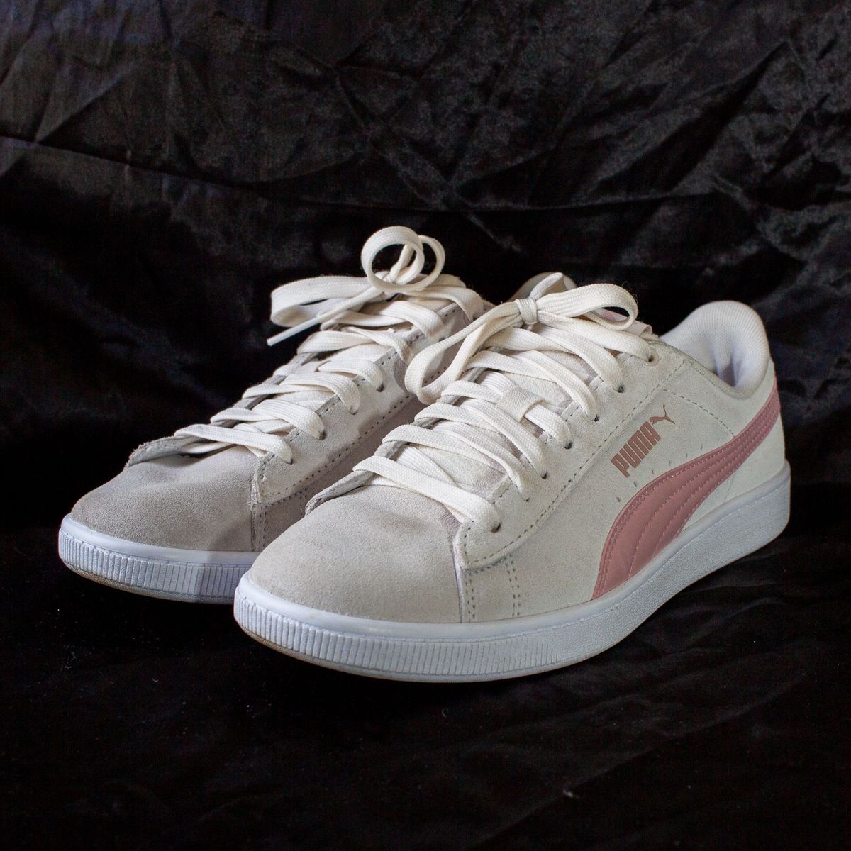 tenis puma cinza e rosa