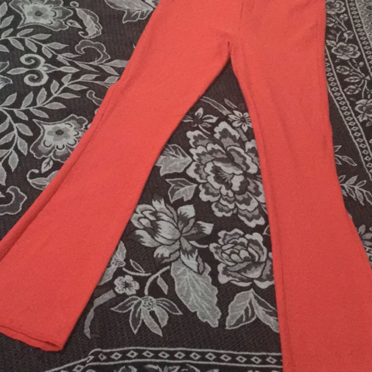 calça boca de sino marisa