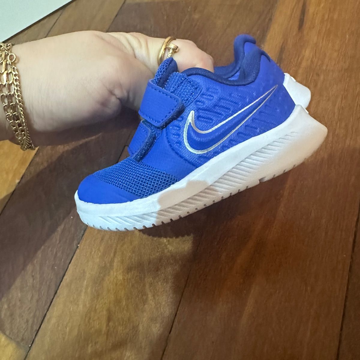 Blue nike boy store shoes