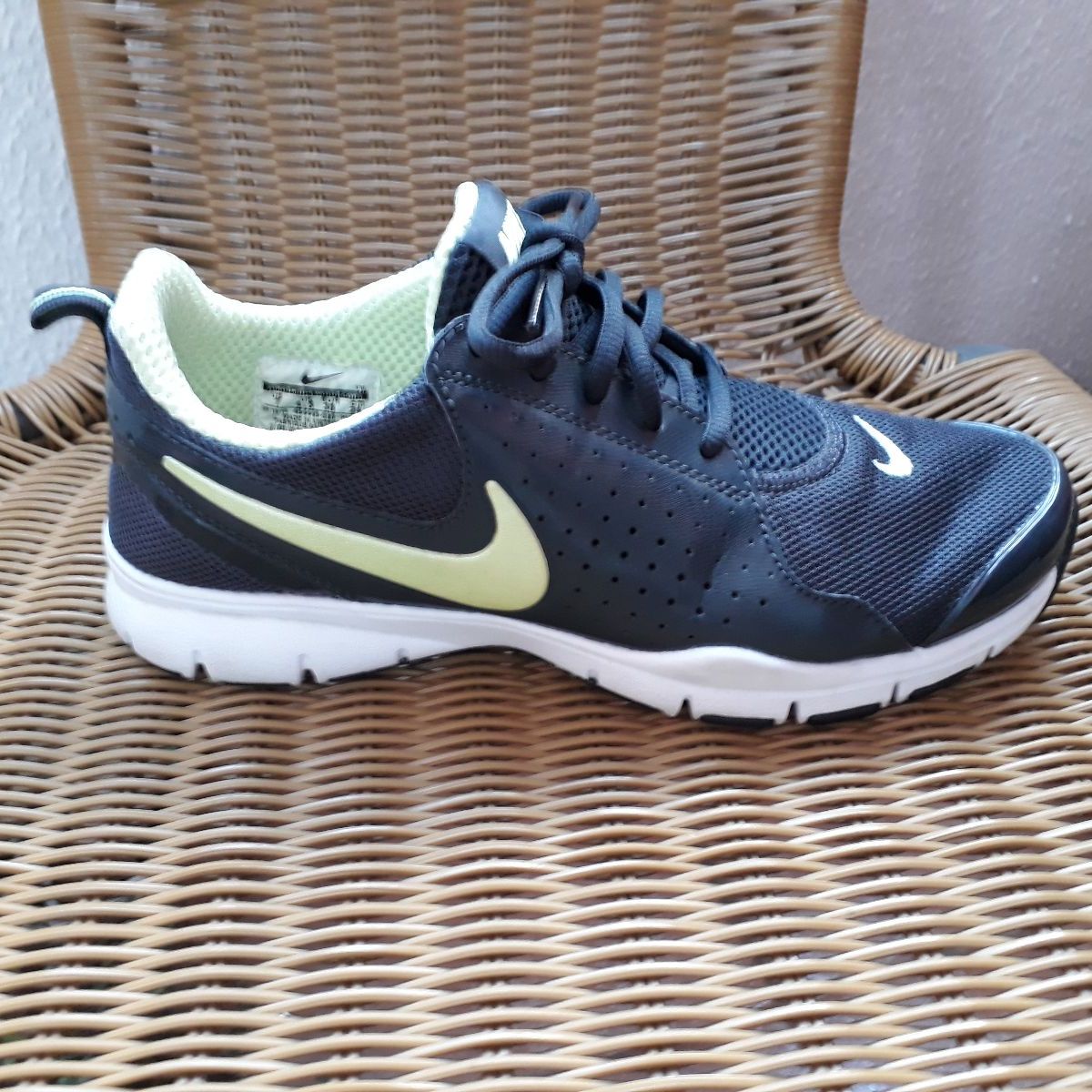 tenis nike comfort footbed feminino