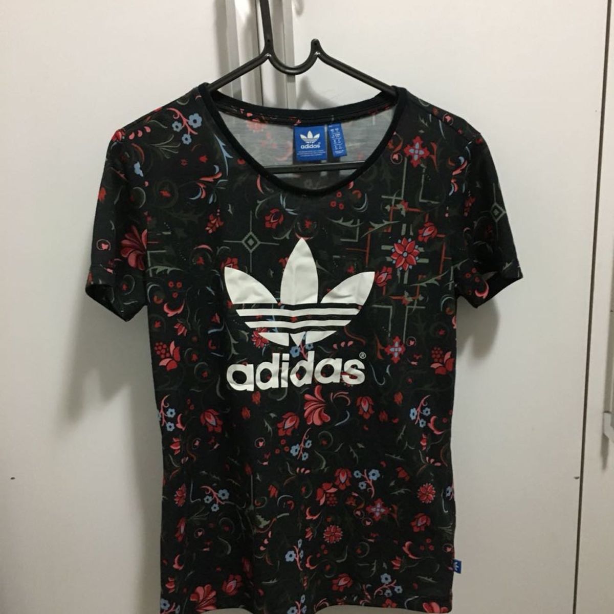 camiseta florida feminina adidas