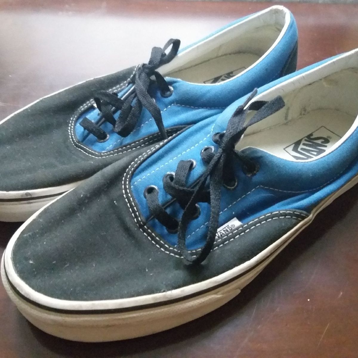 vans preto e azul