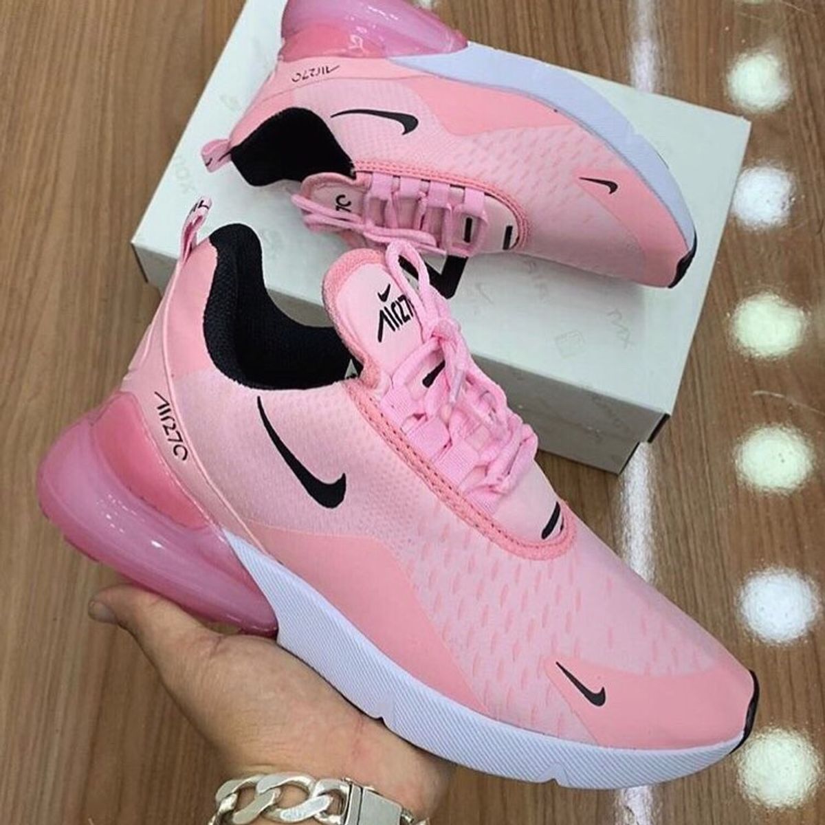 tênis nike rosa 250