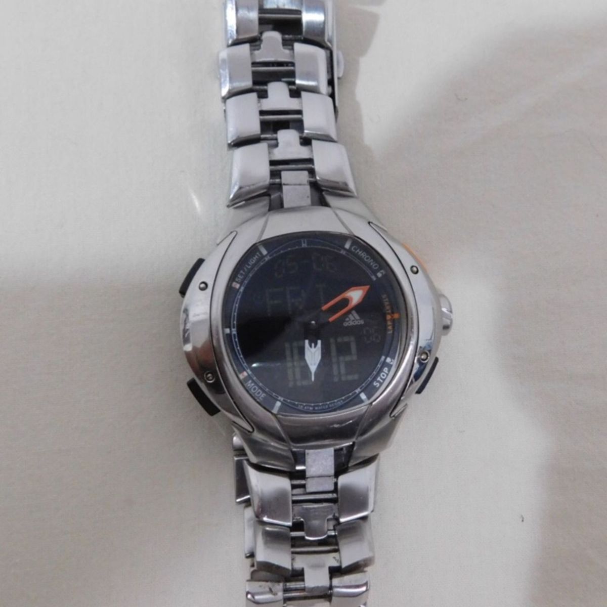 preço do relógio adidas