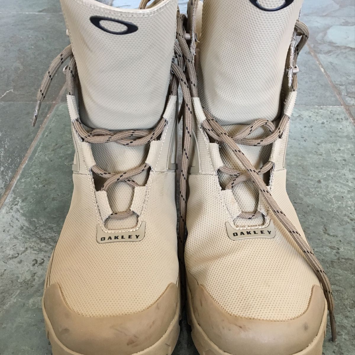 tenis oakley exercito