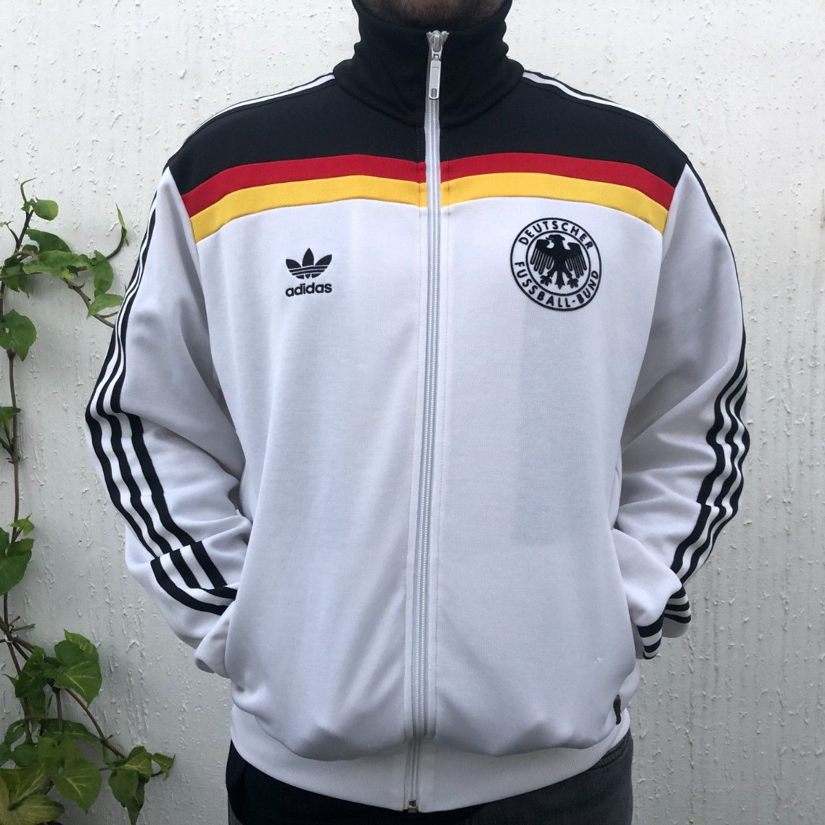 Jaqueta da Alemanha Adidas Oficial Retrô (1974) Lançada Na Copa do