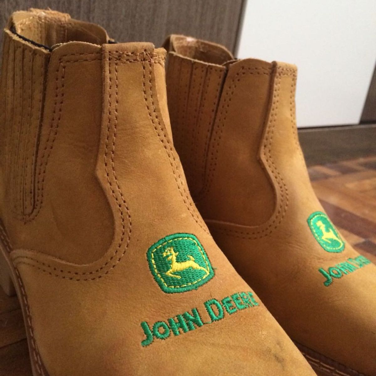 Botina best sale john deere