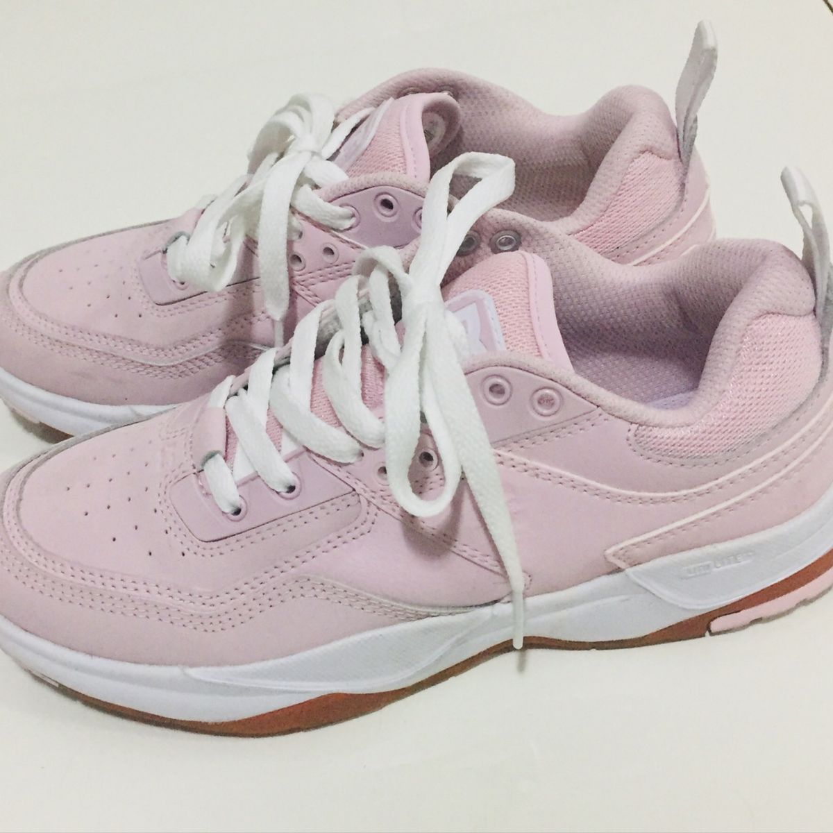 tenis dc rosa claro