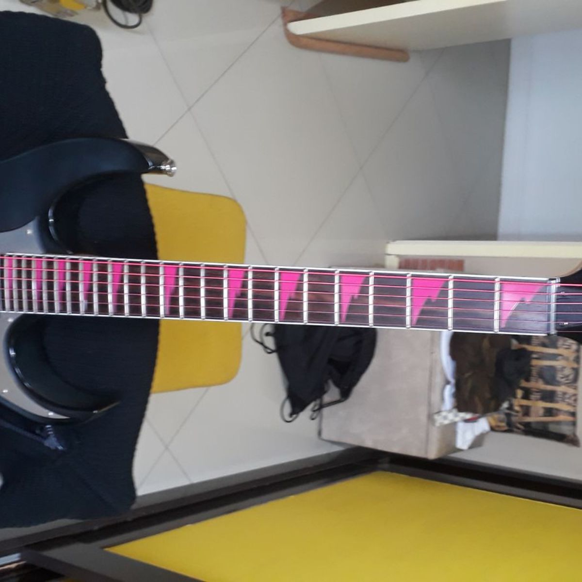 ギター Ibanez GIO GRG150DX Guitarra elétrica Ibanez RG GIO GRG150DX de choupo black com