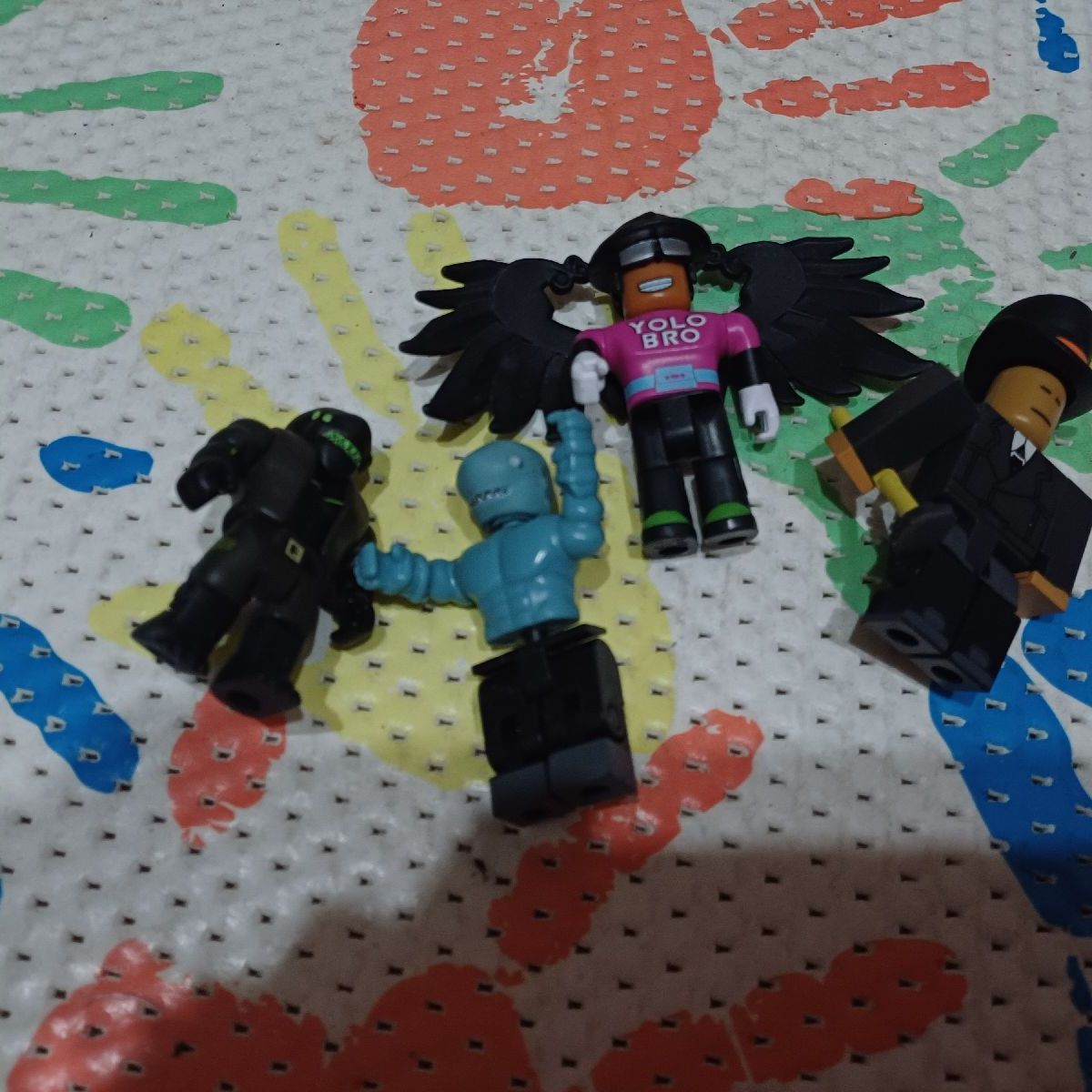 Kit de Festa (Pegue e Monte) Tema Lego/Roblox Ou Minicrafit com 9