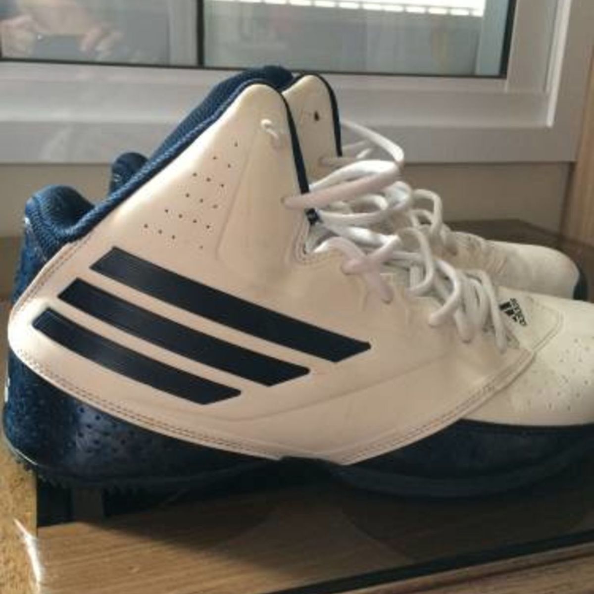 tenis adidas basquete antigo