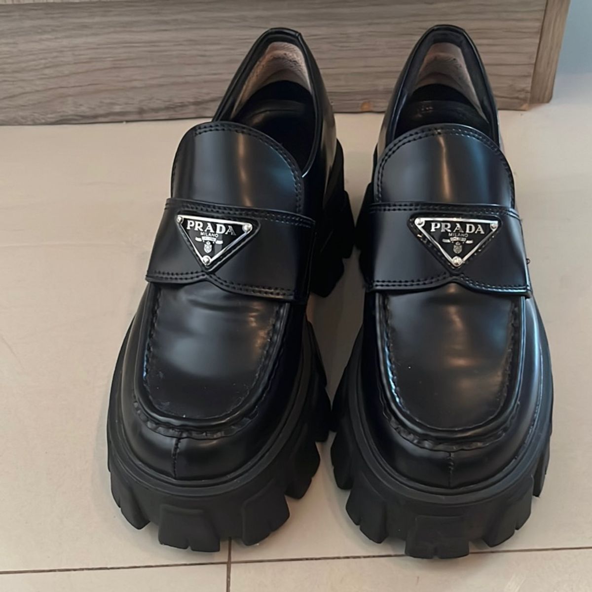 Sapato best sale feminino prada