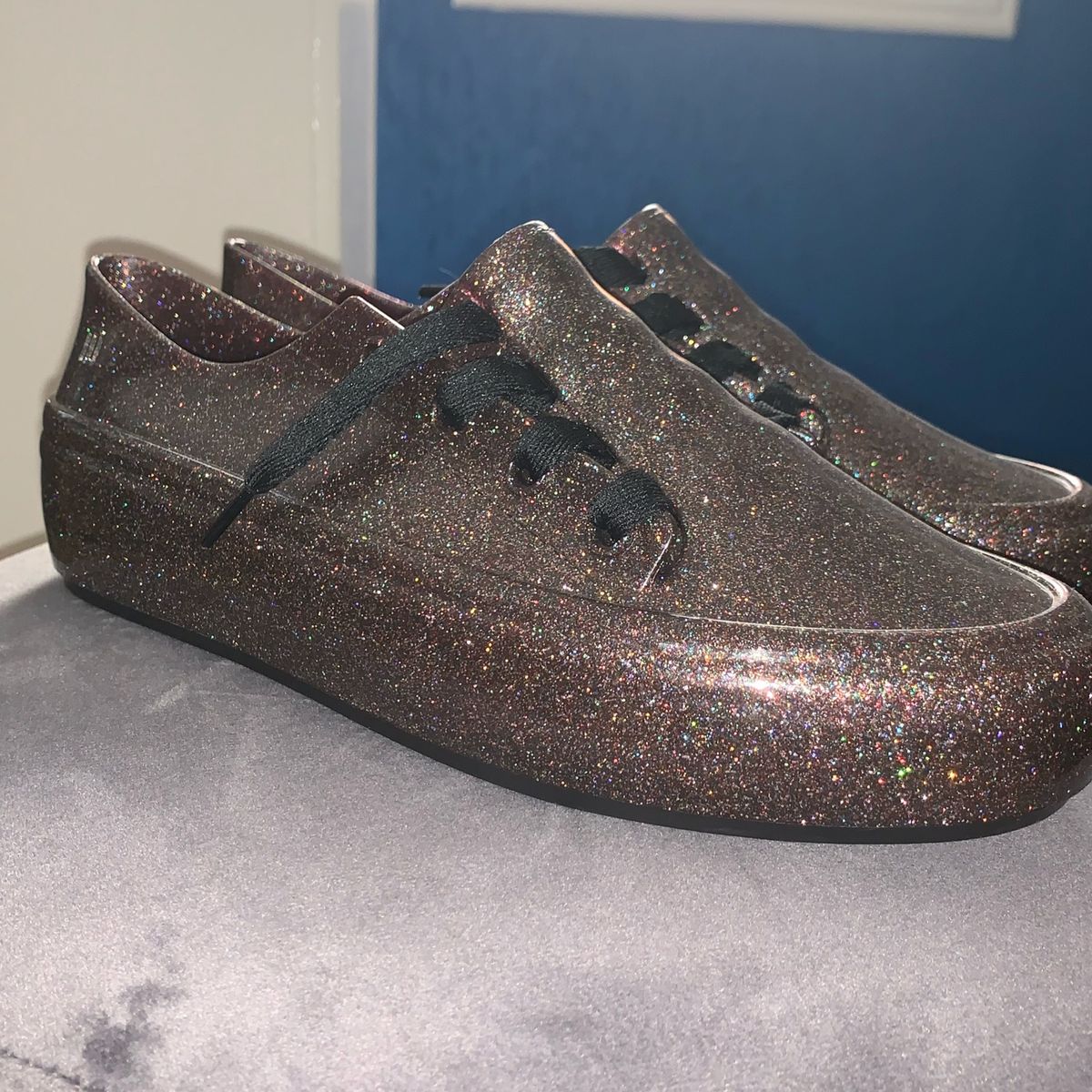 tenis melissa preto com glitter