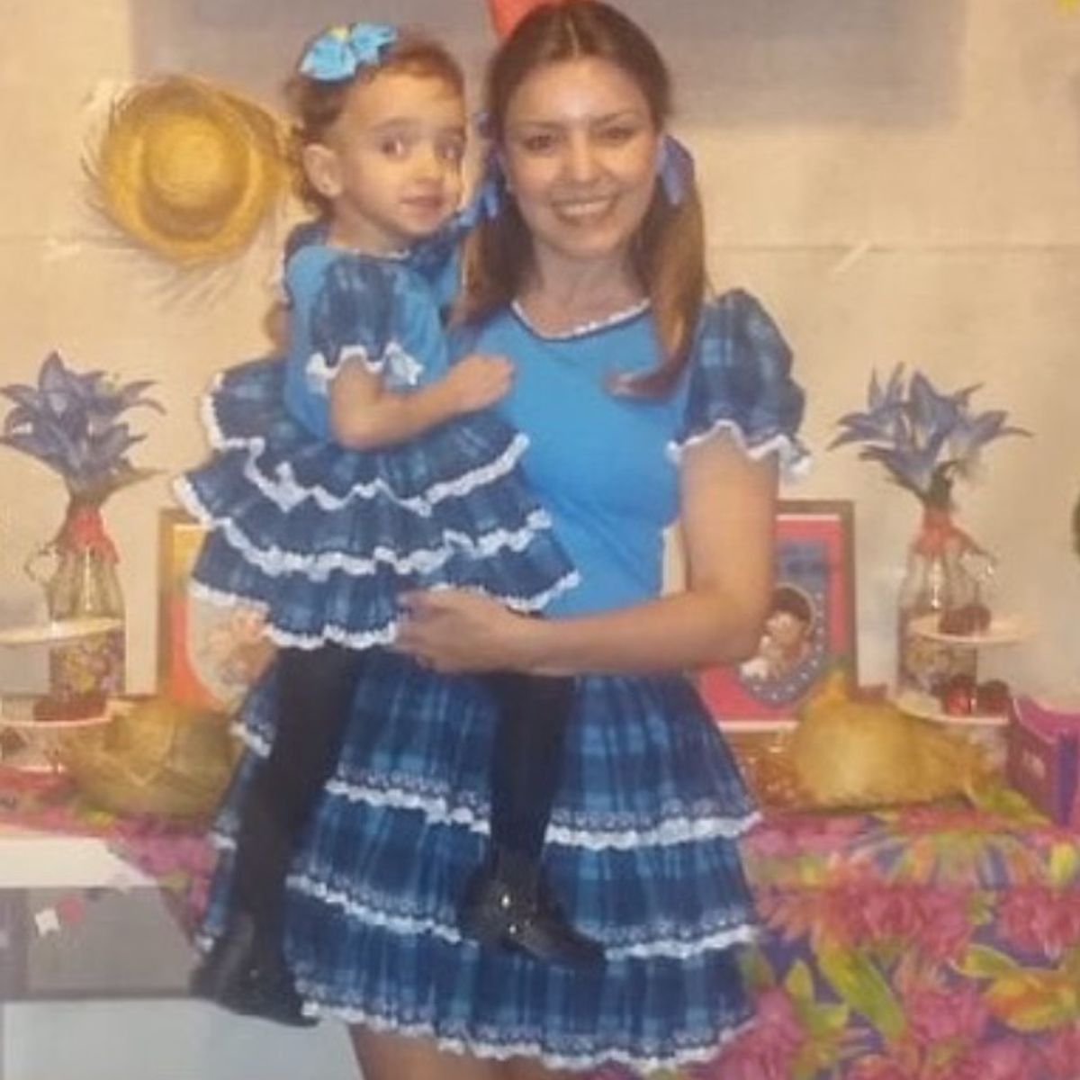 vestido de caipira mae e filha
