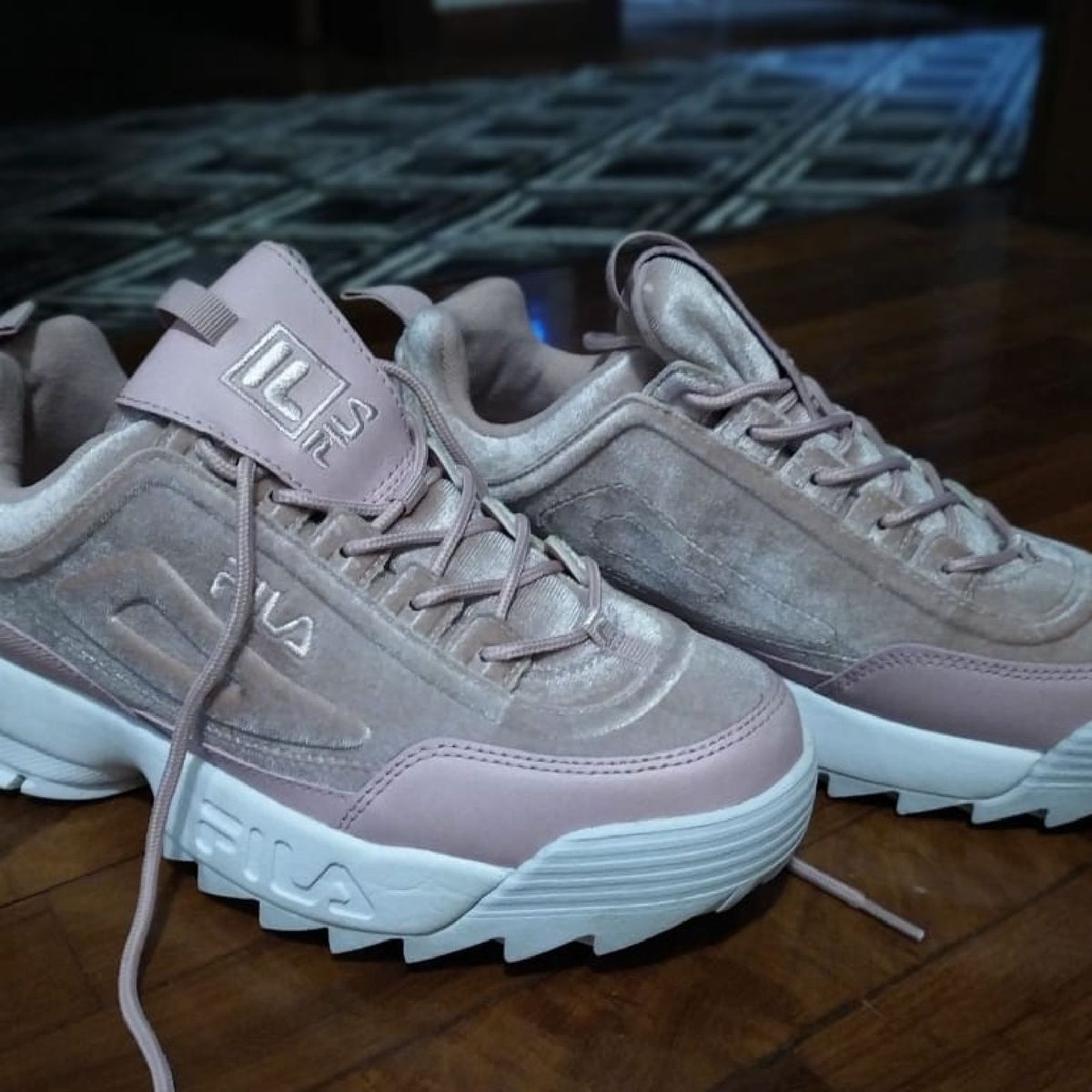 fila disruptor camurça