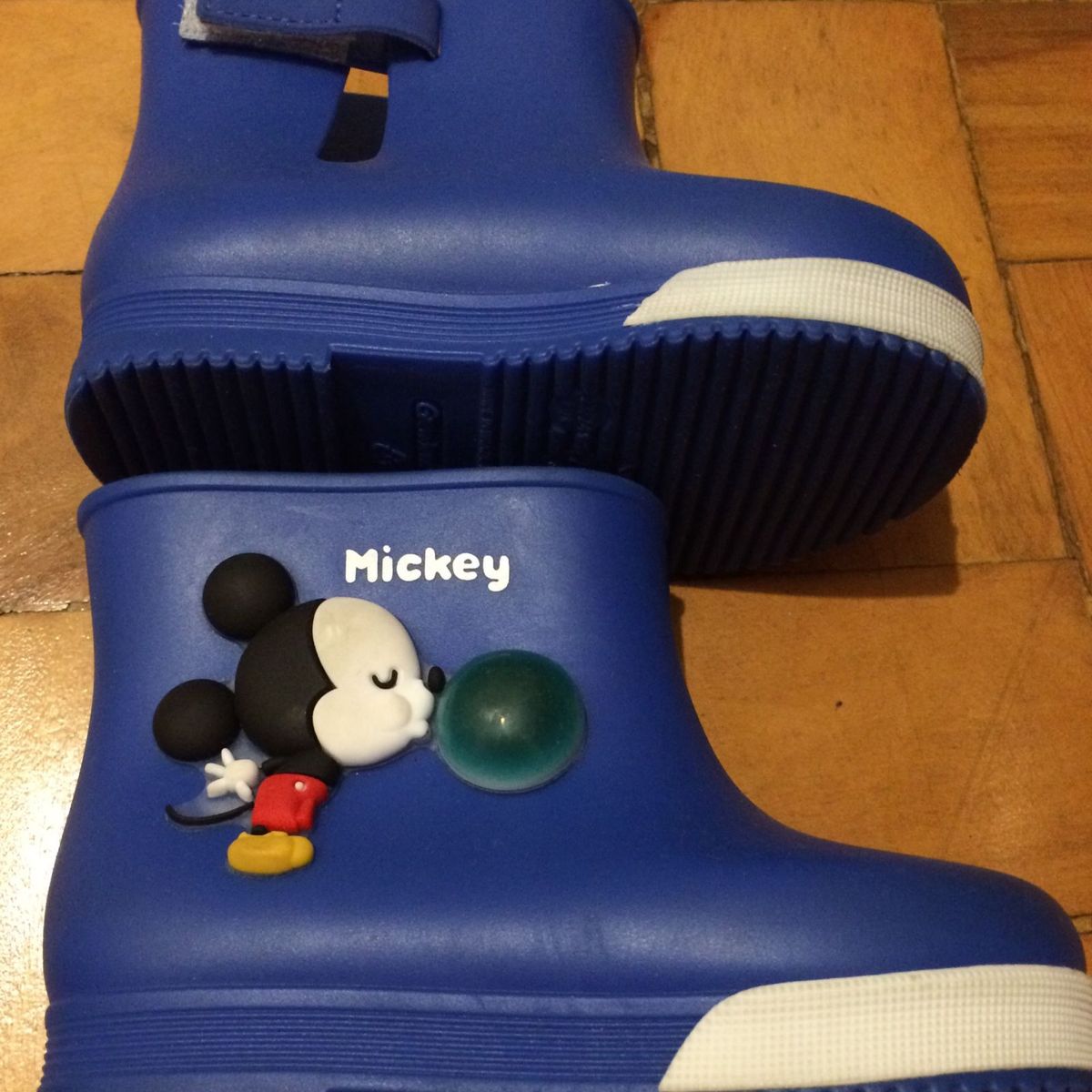 botinha mickey