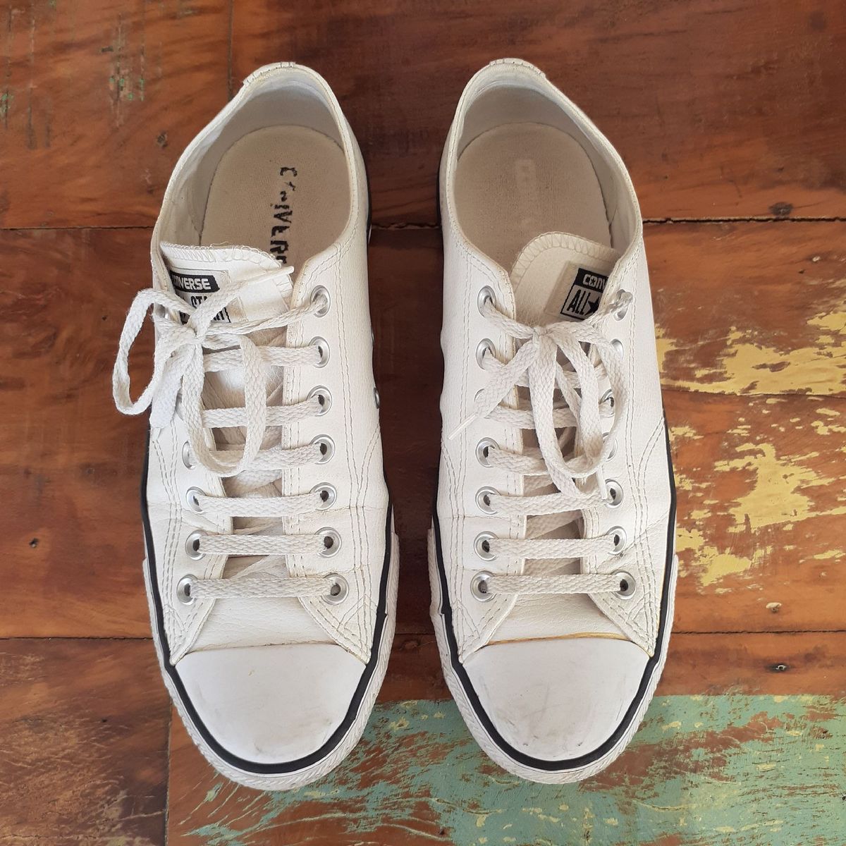 all star branco com listra preta