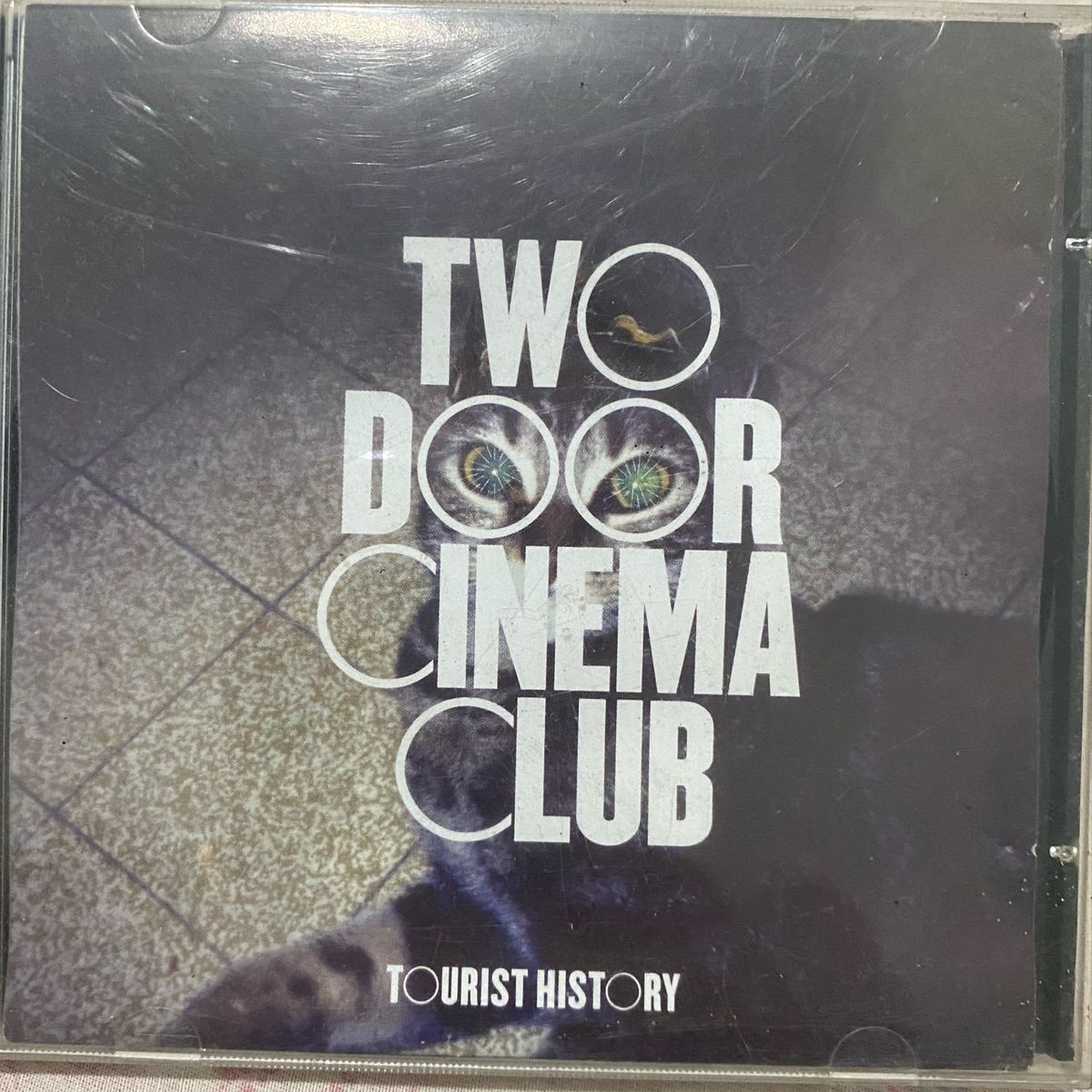 Two Door Cinema Club Tourist History | Cd Usado 77607743 | enjoei