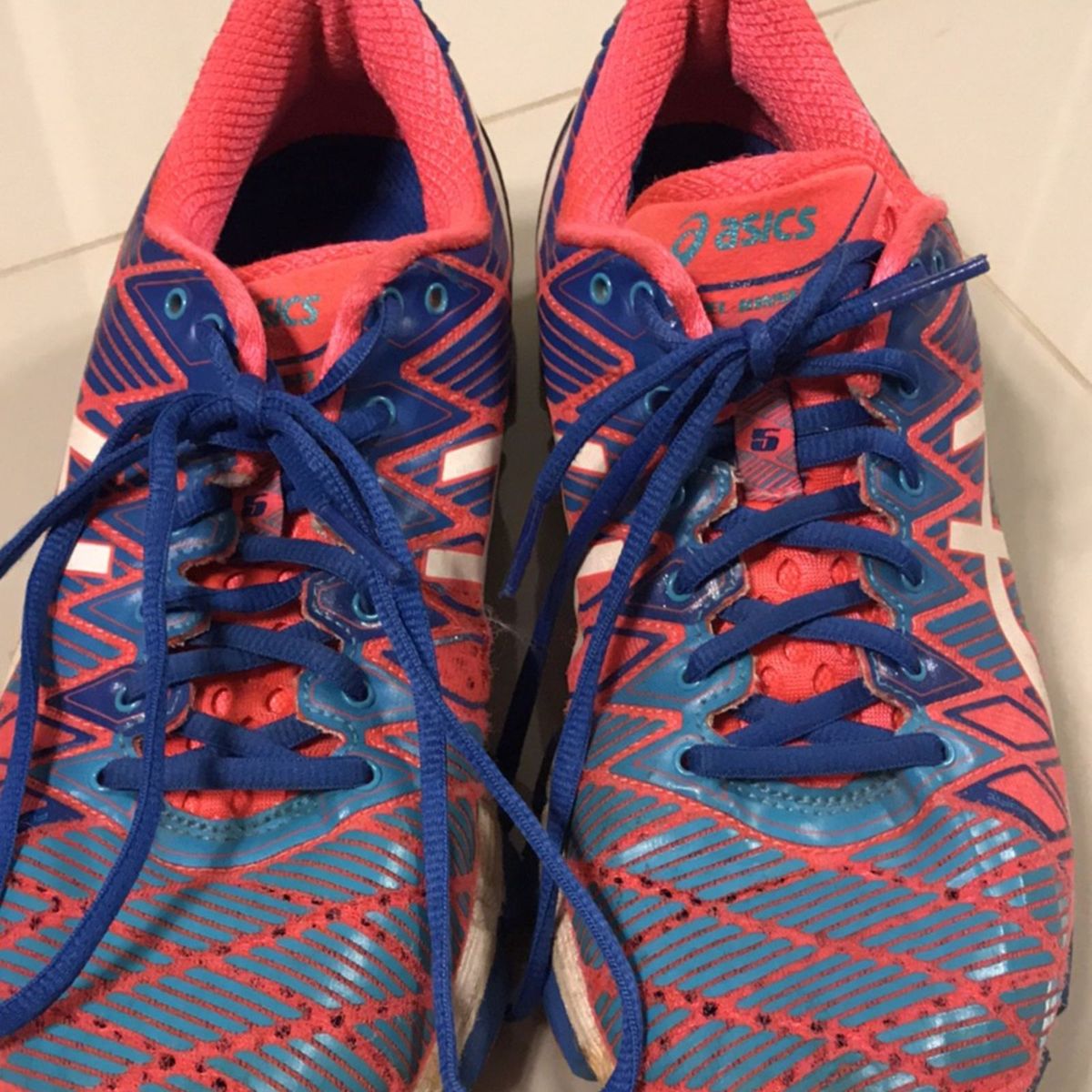 tenis asics feminino guidance line