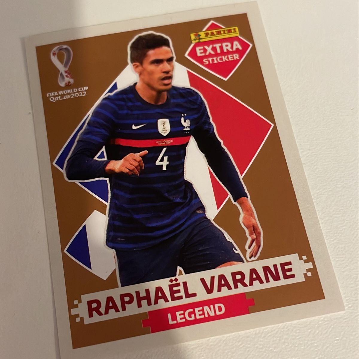Figurinha Copa 2022 Raphael Varane Legend Bronze