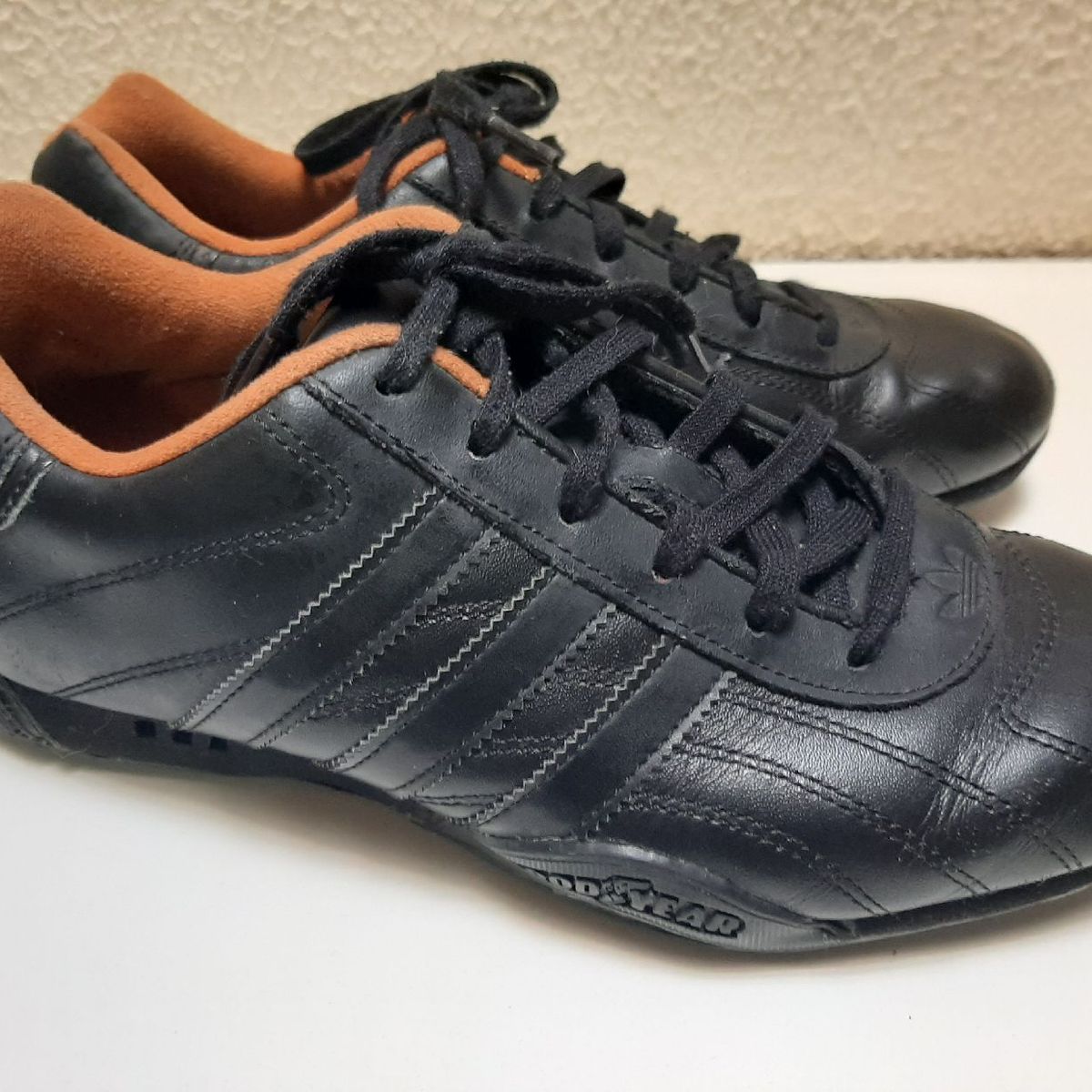 Tenis adidas shop goodyear 38 usado