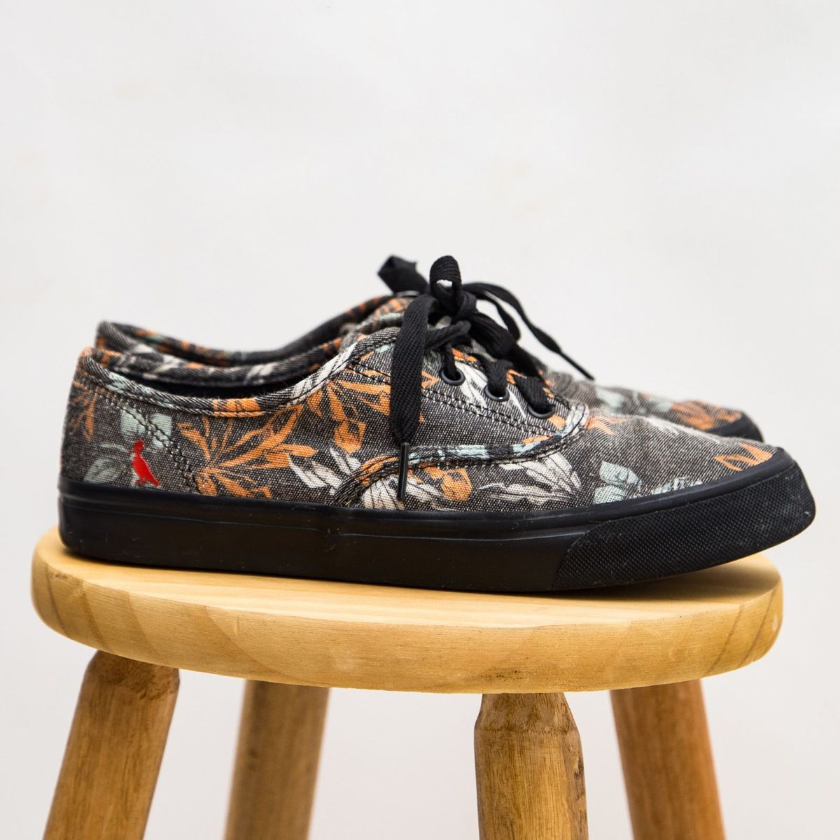 tenis reserva feminino floral