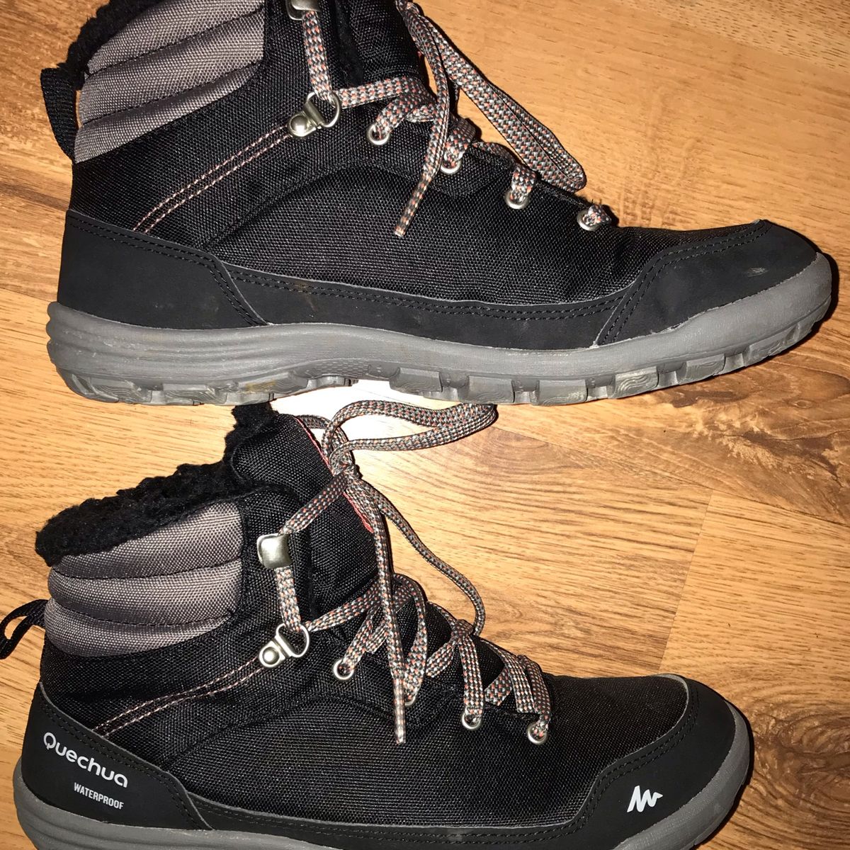 tenis impermeavel quechua