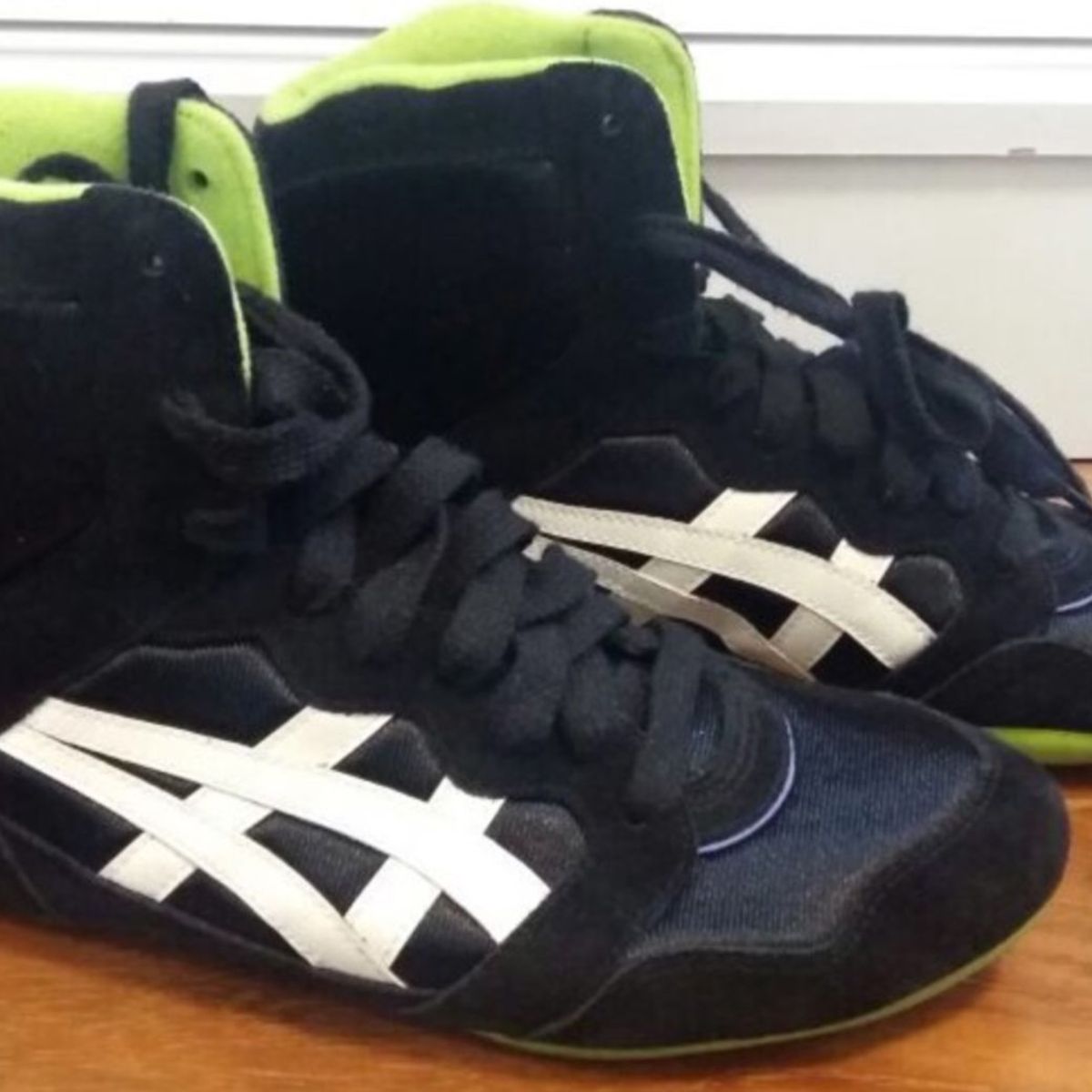 sapatilha de boxe asics