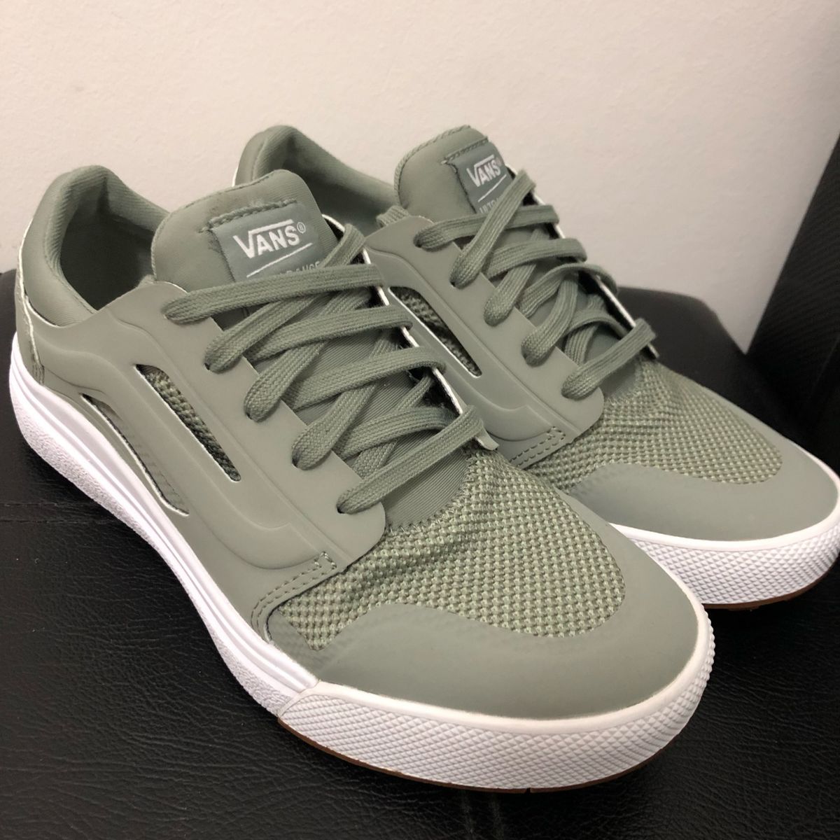vans 100 reais
