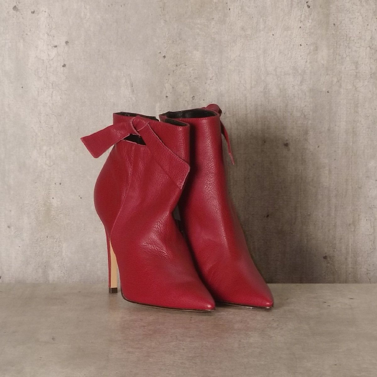 bota luiza barcelos vermelha