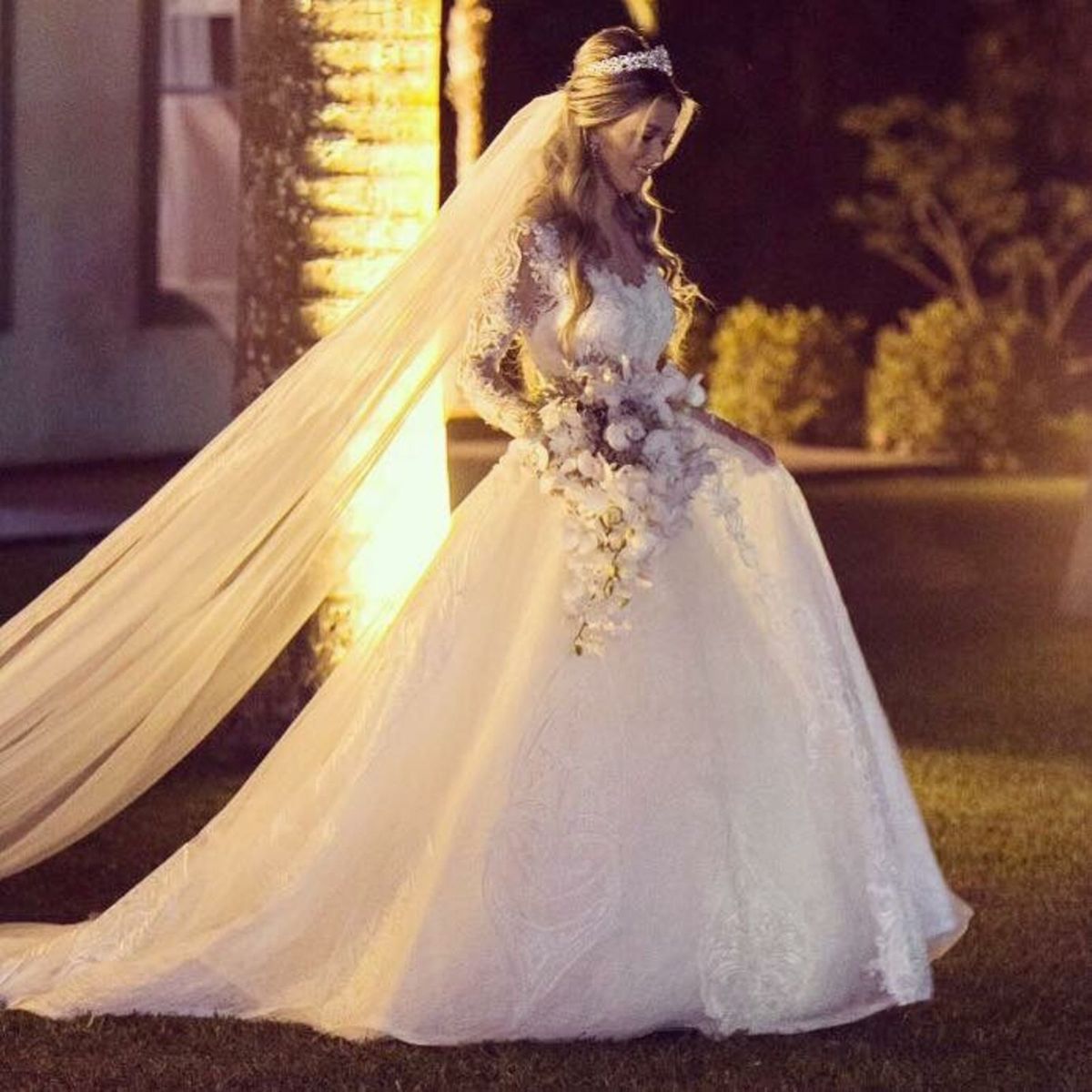 preço dos vestidos do lucas anderi