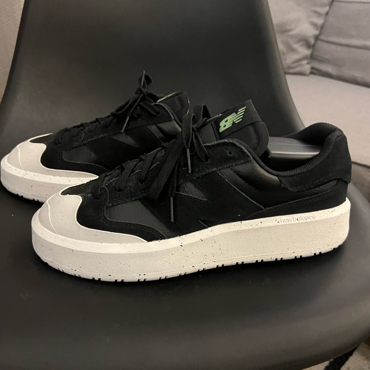 Tênis New Balance Ct302 Couro Preto Tam 41 (Novo) New Balance