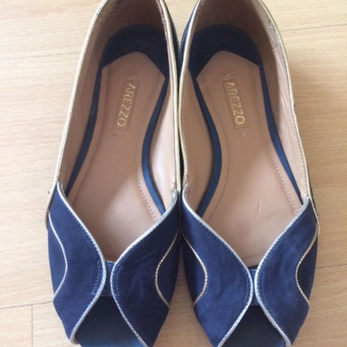 sapatilha peep toe arezzo