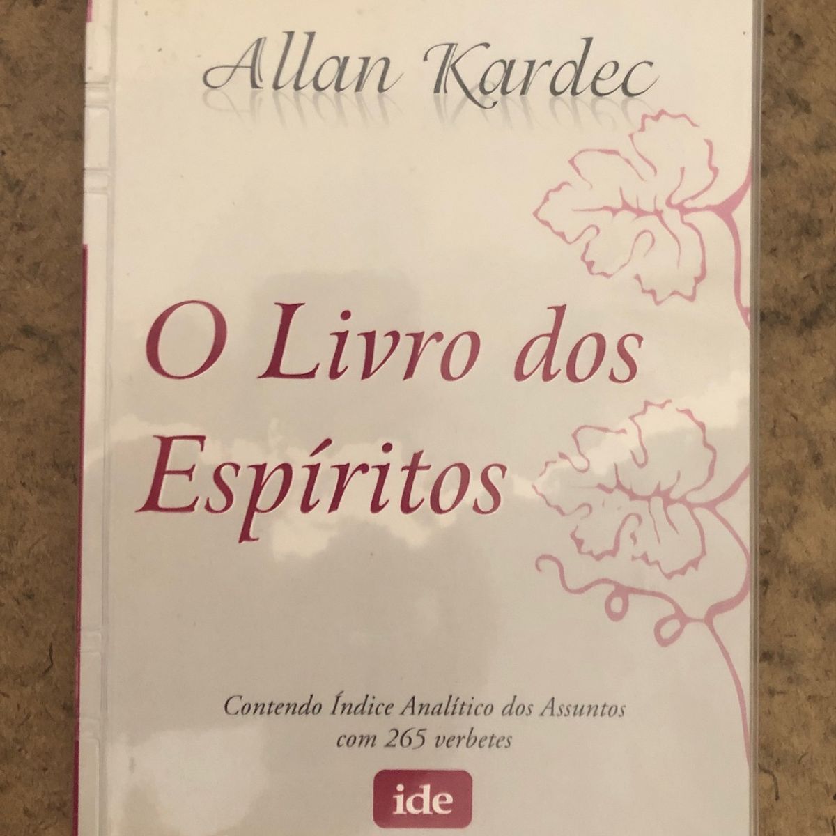 O Livro dos Espíritos (Em Portuguese do Brasil) - Allan Kardec:  9788579430336 - AbeBooks