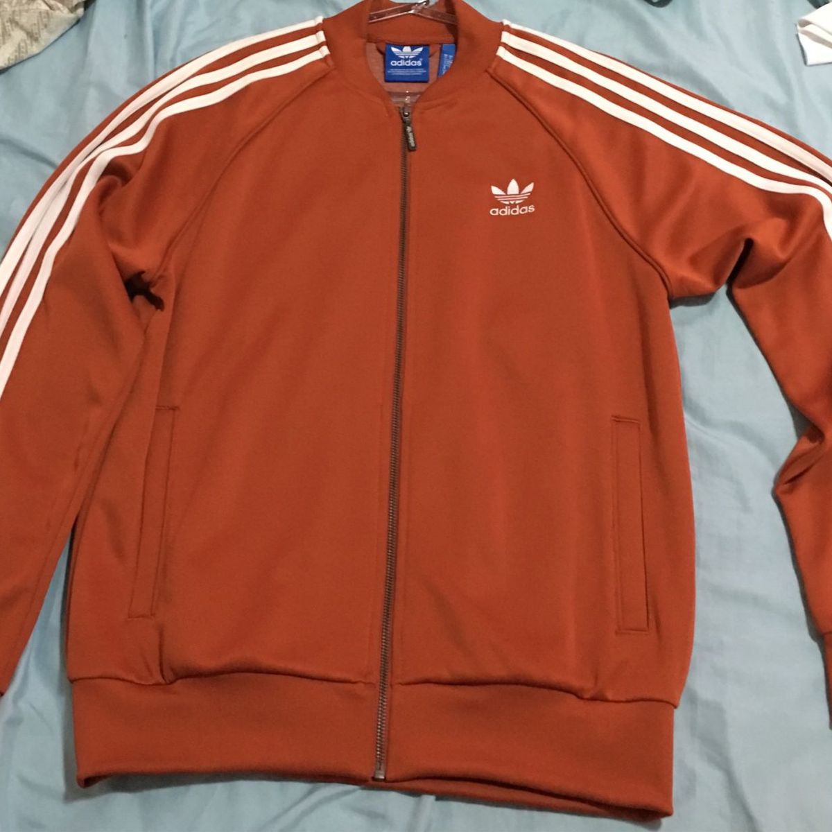 casaco adidas laranja