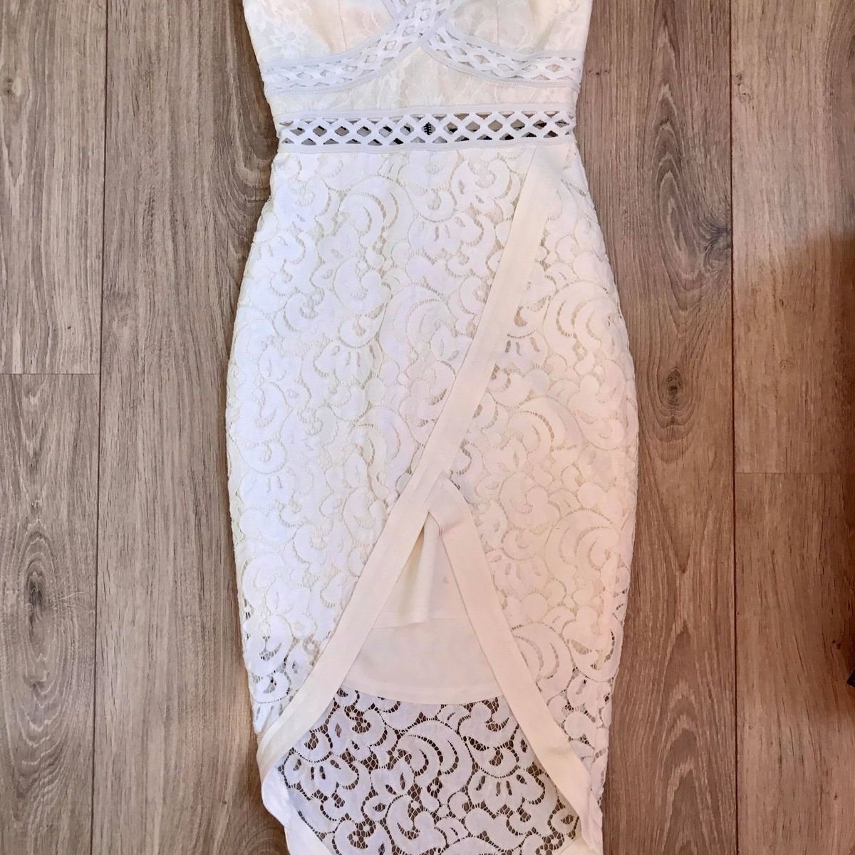 vestido john john branco