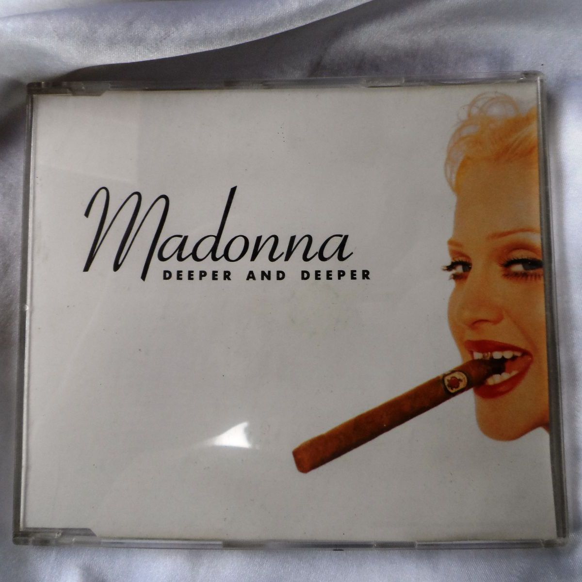 希少　マドンナ/ディーパー・アンド・ディーパー　8cmCD　WPDP-6316 Cd Single Raro Deeper And Deeper Madonna,Anos 90 | Item de Música