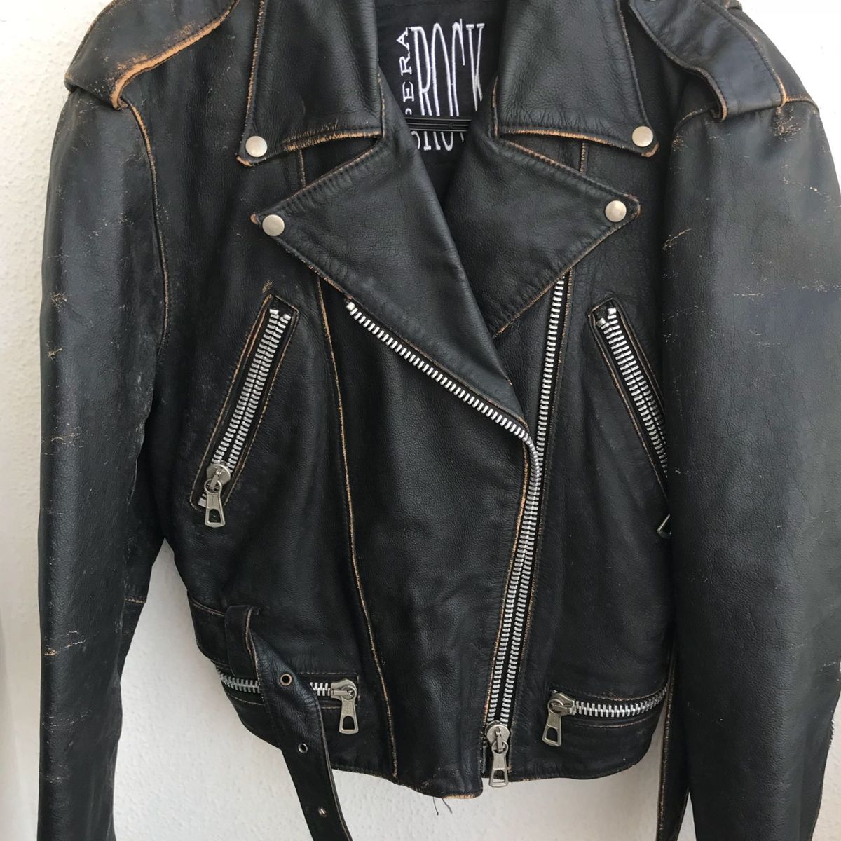 jaqueta de couro feminina rock